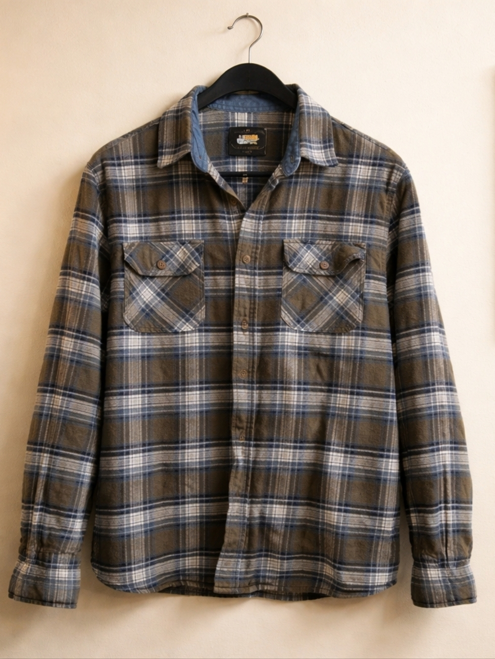 Men's Plaid Casual Button Down Shirt